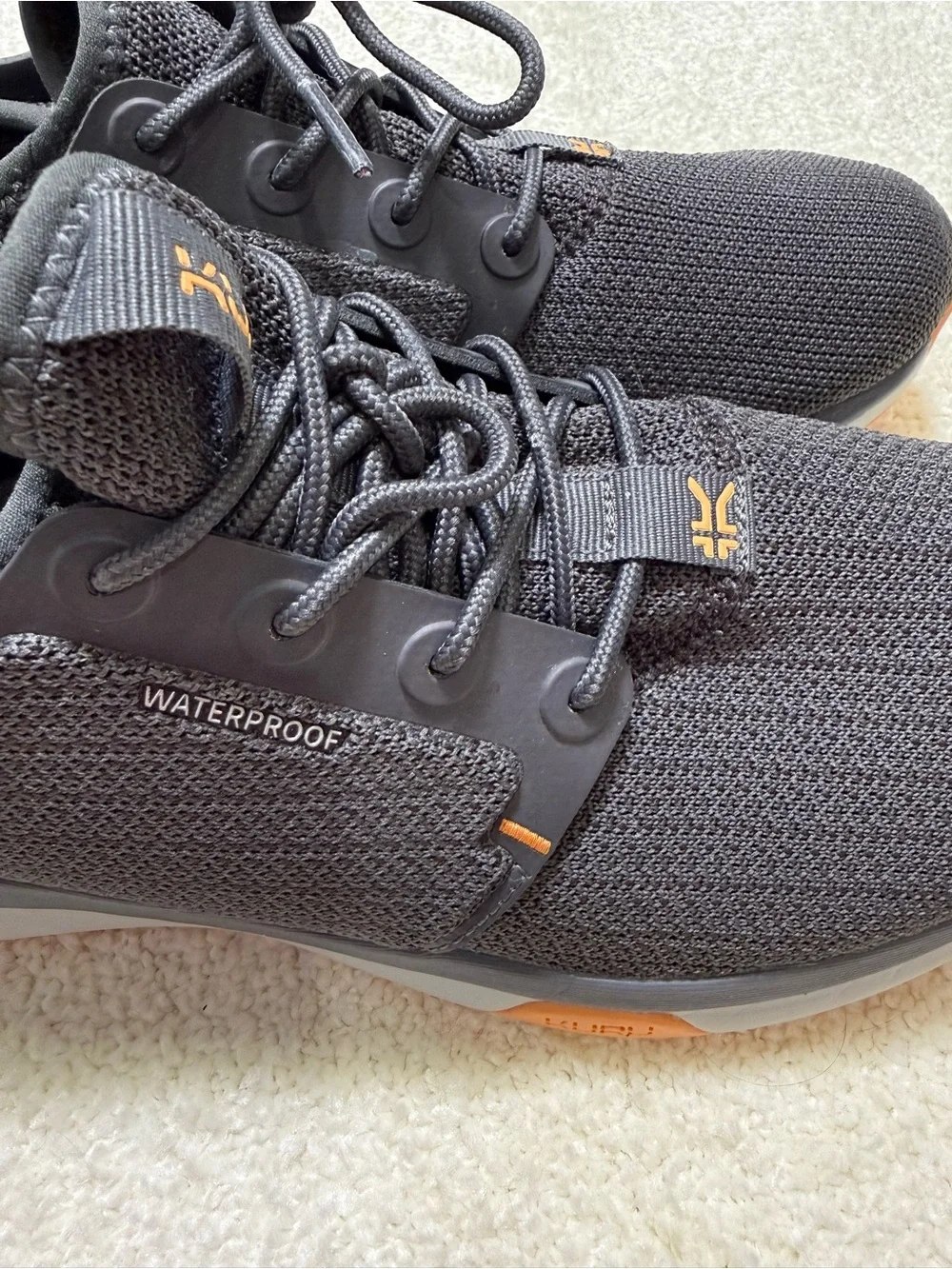 KURU ATOM Waterproof Sneaker Tennis Shoes Smoke Gray Apricot Women’s Size 8
